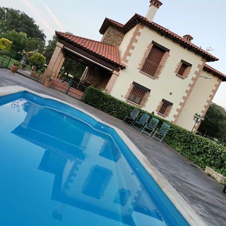 Casa rural Suerte de los Mozos Caces Exterior foto